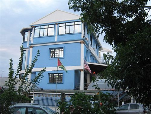 Kanuku Suites Hotel & Apartment Georgetown Exterior photo